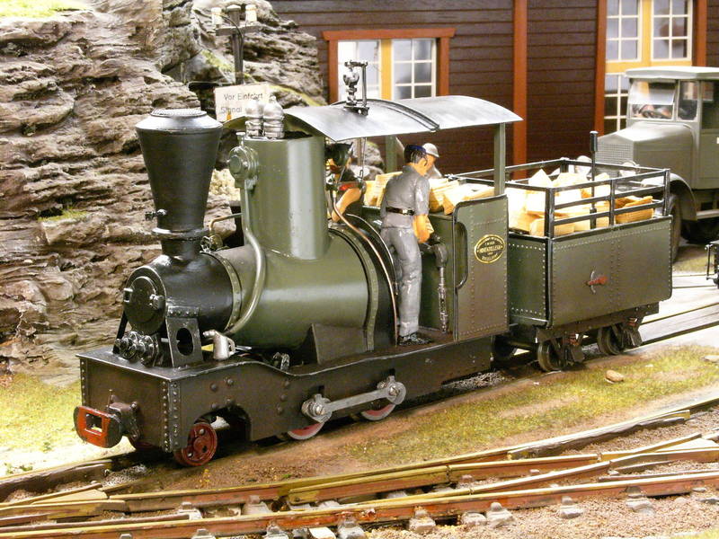 Zweite von den preußischen Heeresfeldbahnen gebaute  Lokomotive.