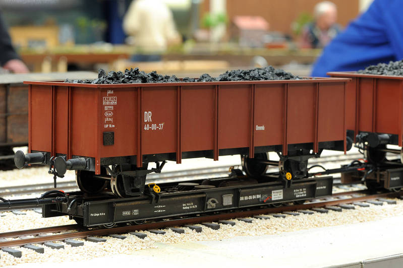 Regelspurwagen auf Rollwagen