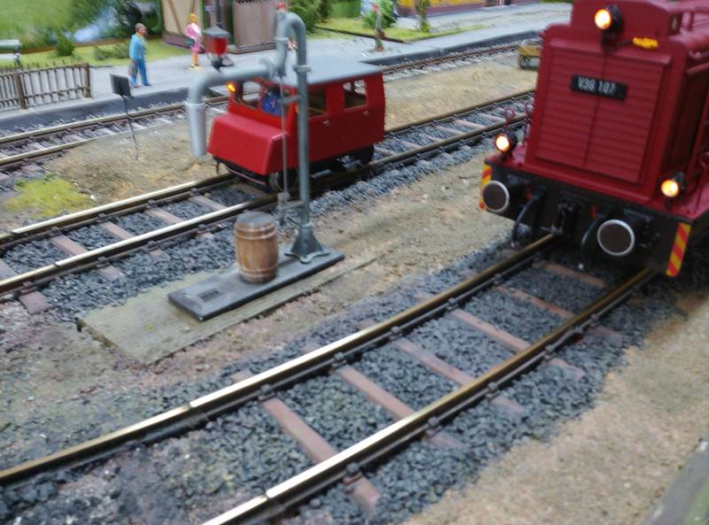 ....red loco`s looks beautiful...