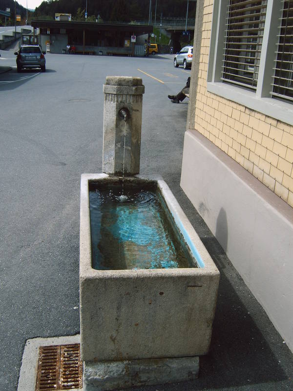 Tiefencastel Stationsbrunnen 1