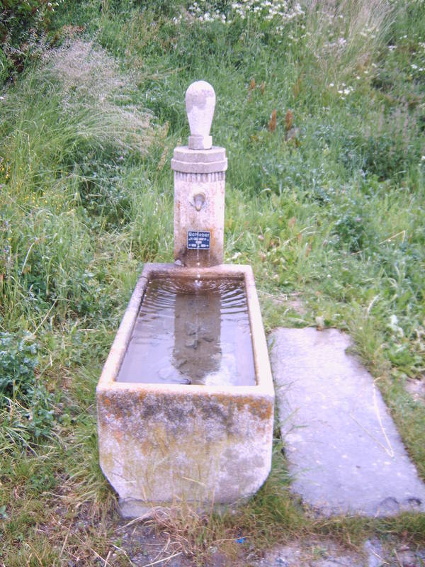 Ardez Stationsbrunnen 1