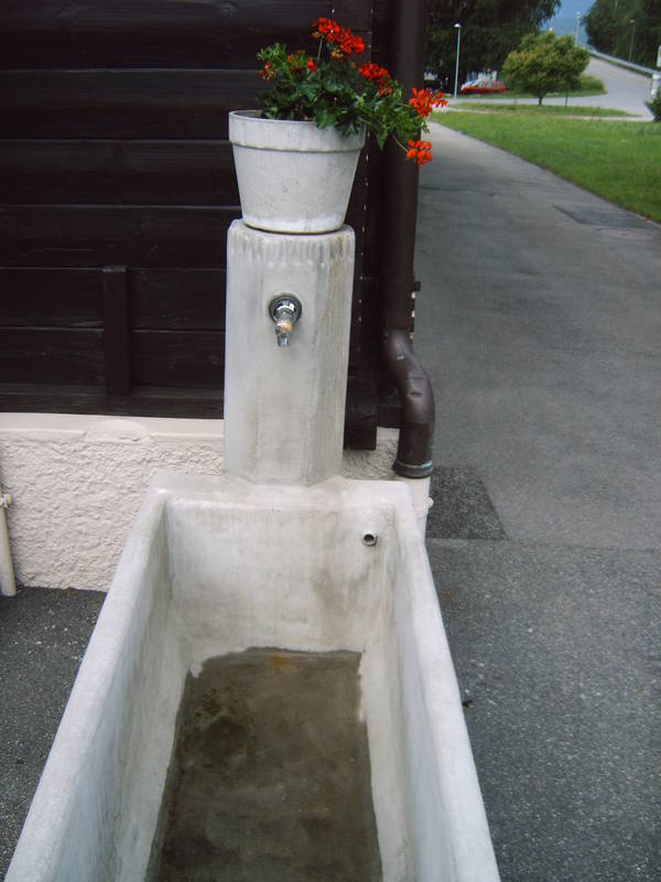 Felsberg Stationsbrunnen 1
