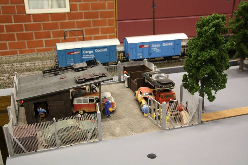 Schrottplatz im Bf Herstrop