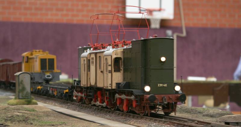 S31