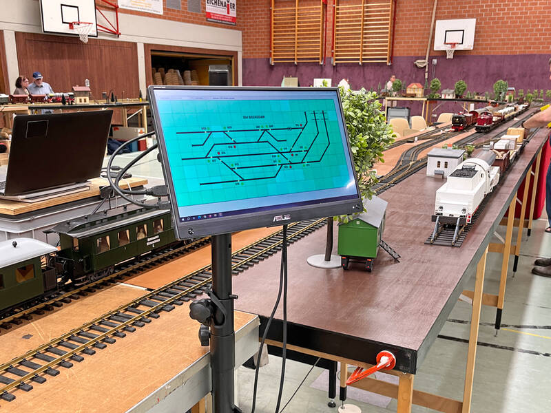 Gleisbildstellpult GBTrain