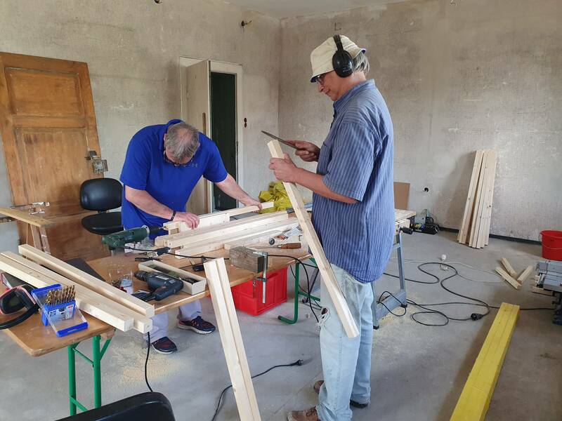 Füße bauen - Borhlade für die Rampamuffen